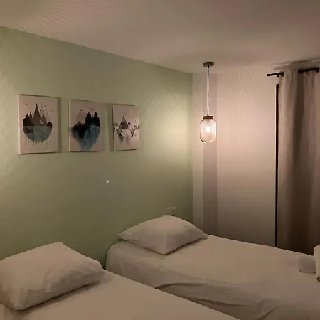 Les Lofts M アパート