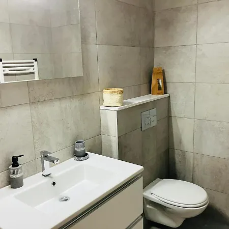 Les Lofts M アパート *