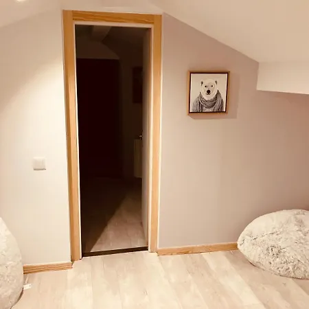 Les Lofts M アパート